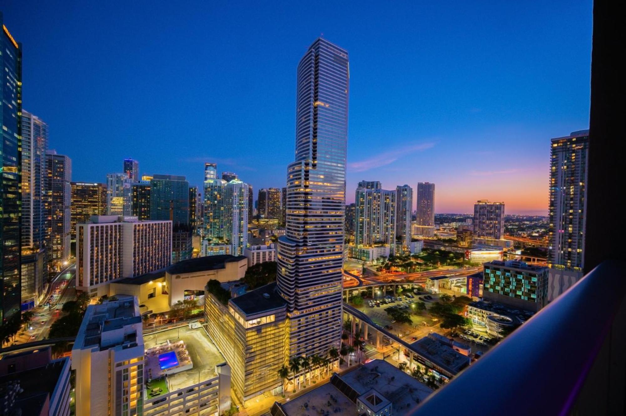 Apartamento Luxury Loft W Skyline View, Rooftop Pool, Brickell Downtown