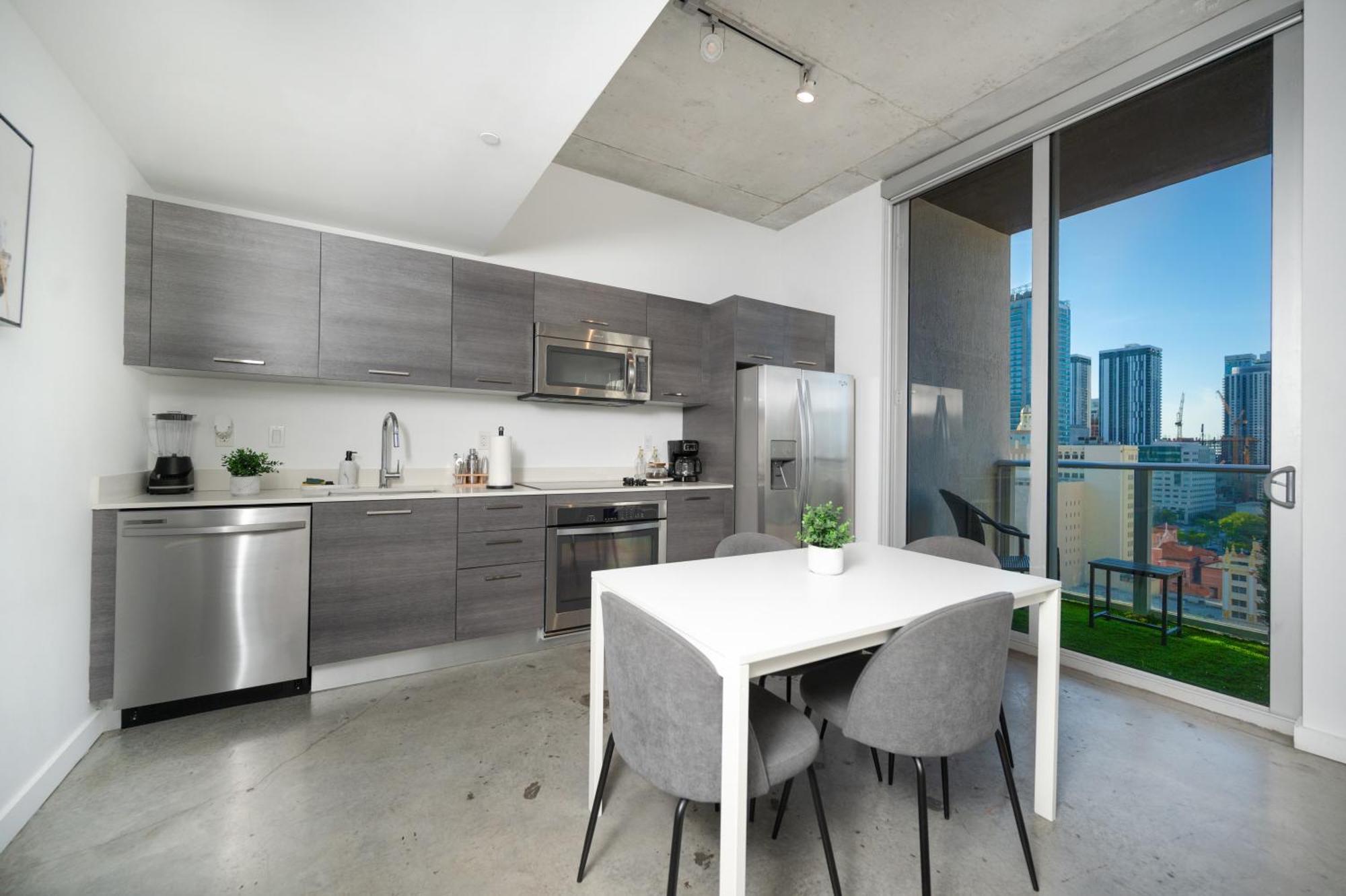 Apartamento Luxury Loft W Skyline View, Rooftop Pool, Brickell Downtown *